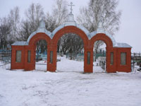Ворота на кладбищах.Село Василевка.
