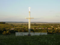 Памятник крест на мече. Село Василевка
